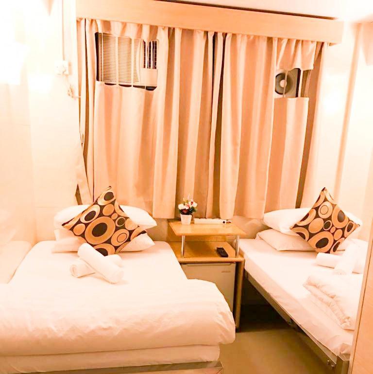 Holiday Guest House Гонконг Экстерьер фото